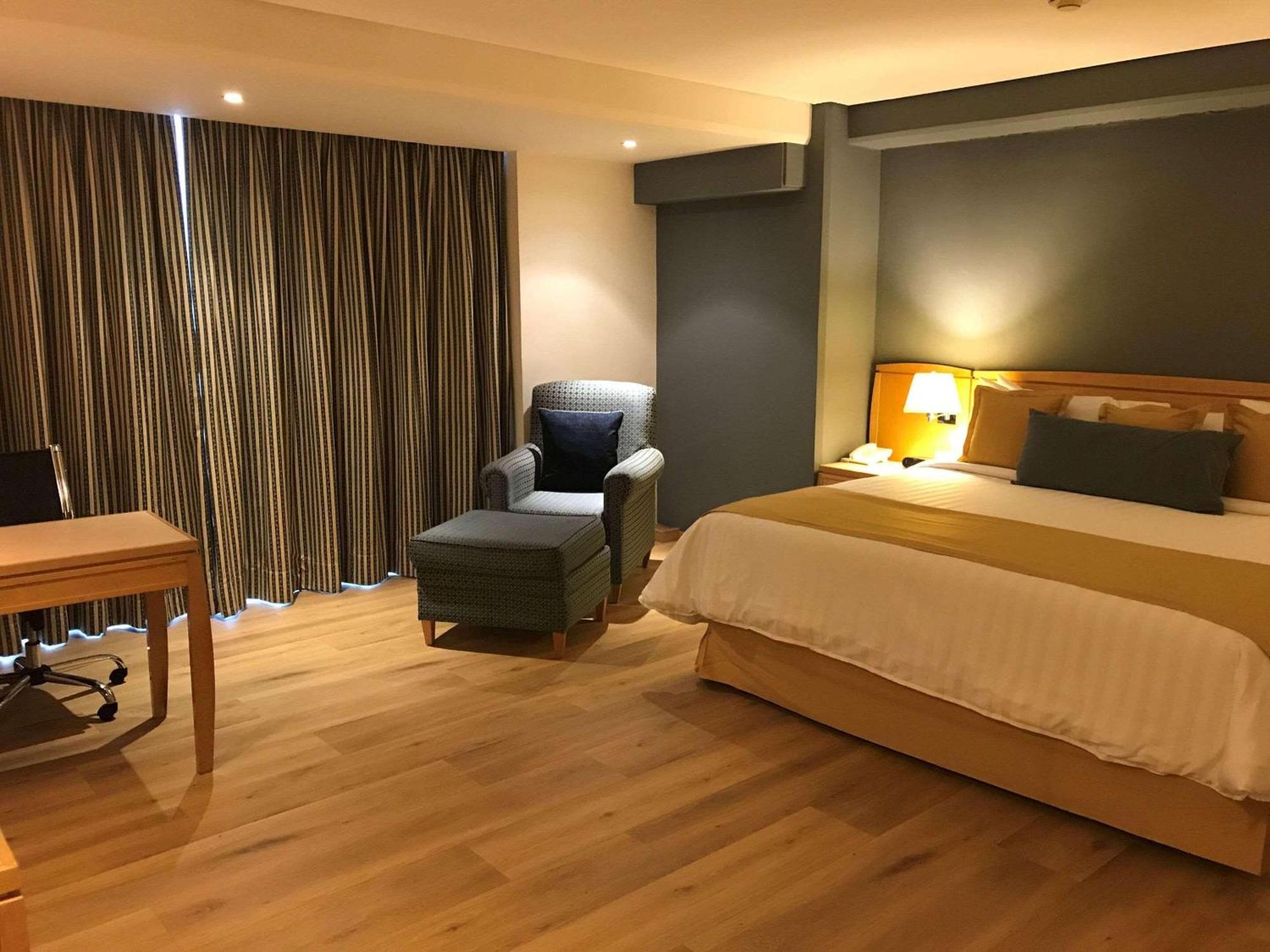 래디슨 파라이소 호텔 멕시코 시티 외부 사진 A room at the hotel